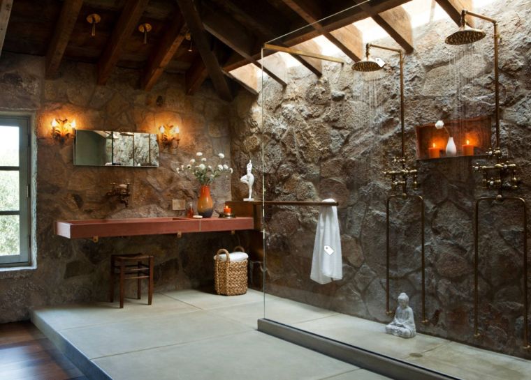 modernus vonios kambario dekoras su sijomis