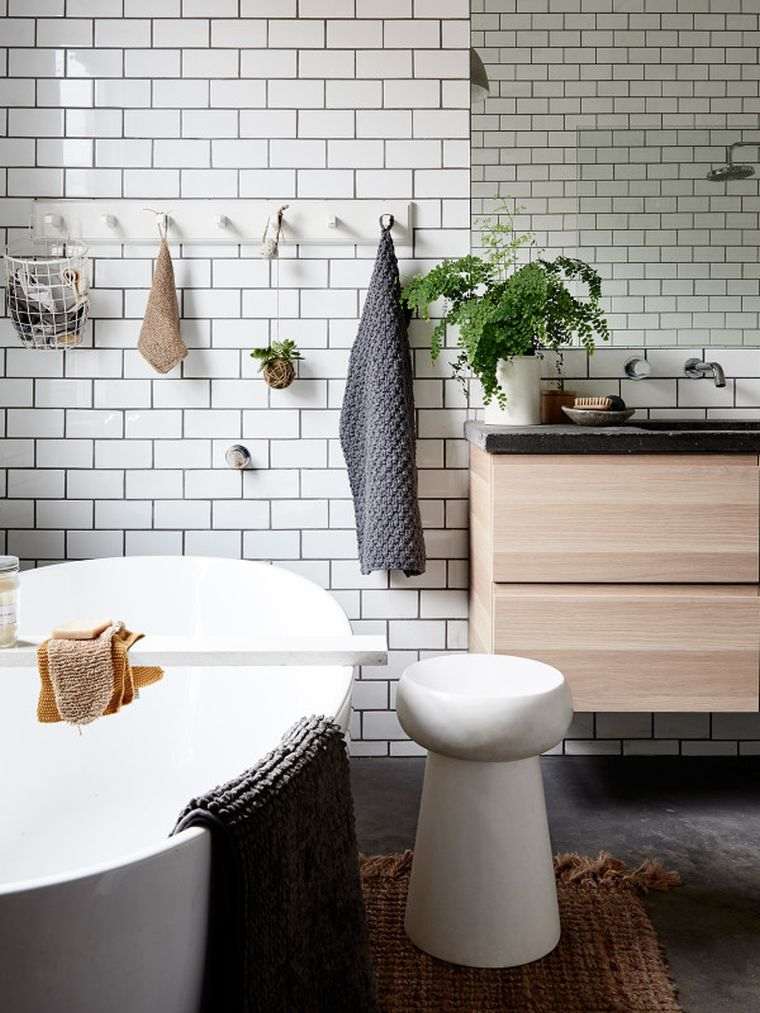 Accessori per l'atmosfera naturale dell'arredamento del bagno di design scandinavo