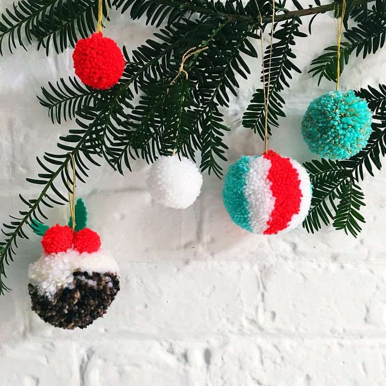 Karácsonyfa dekorációs labda gyapjú diy füzér