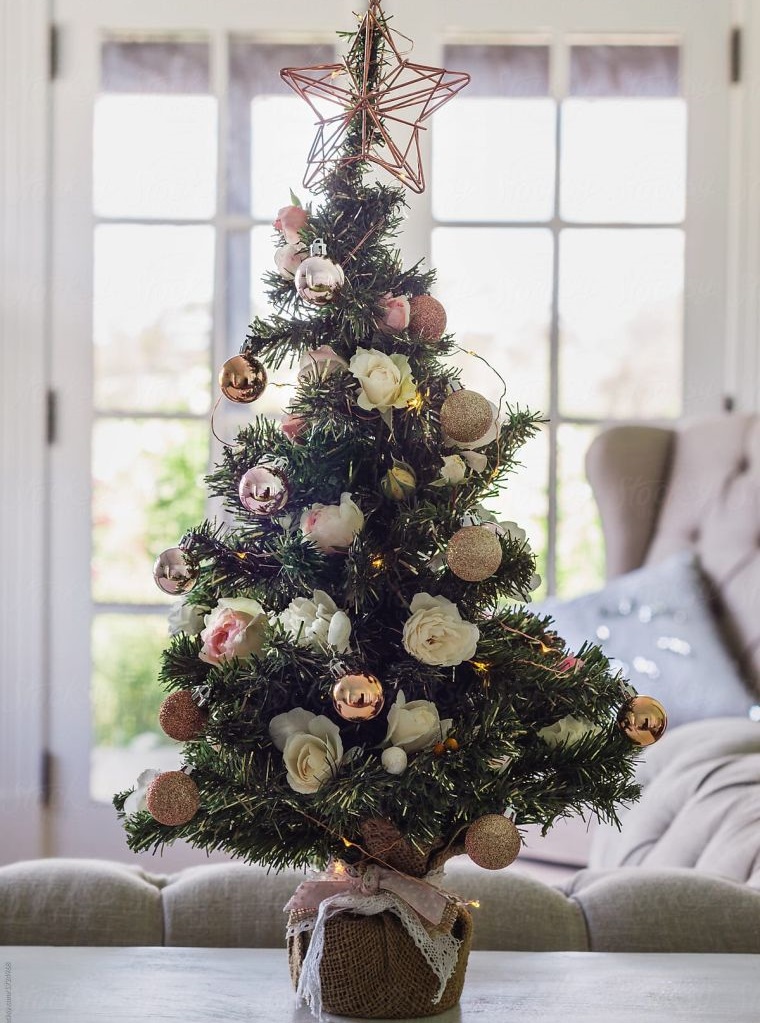 decorazione originale dell'albero di Natale natyrelle fiori