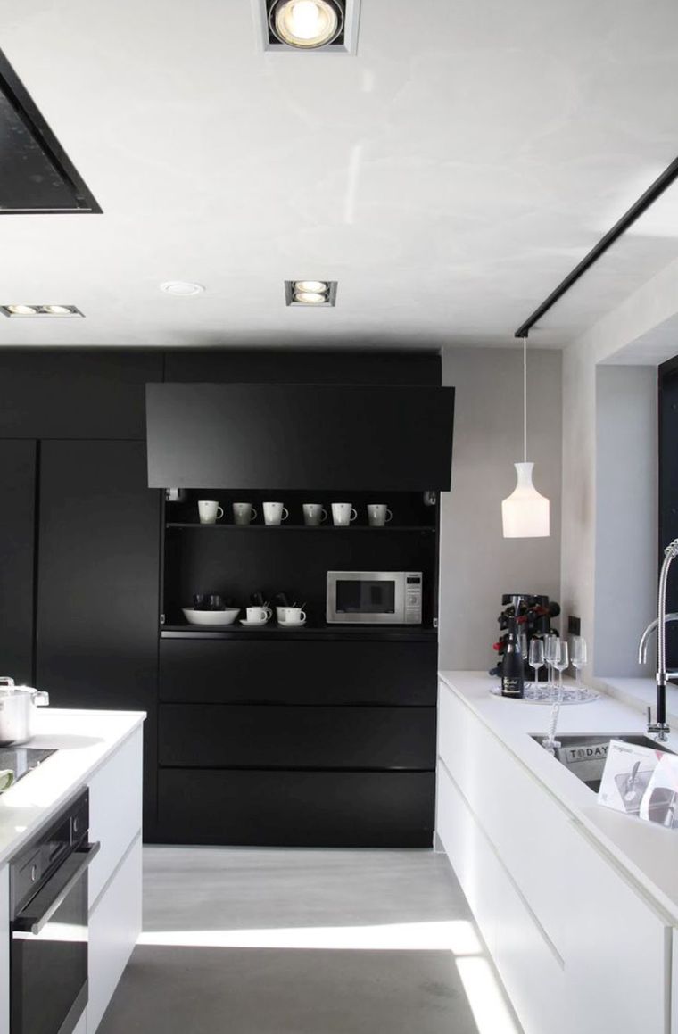 男性的なデコスタイル-白と黒のキッチン-モダンな家具-アイデア