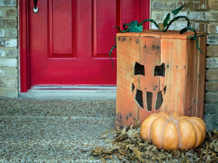 deco legno fai da te zucca halloween ingresso esterno decorare idea originale