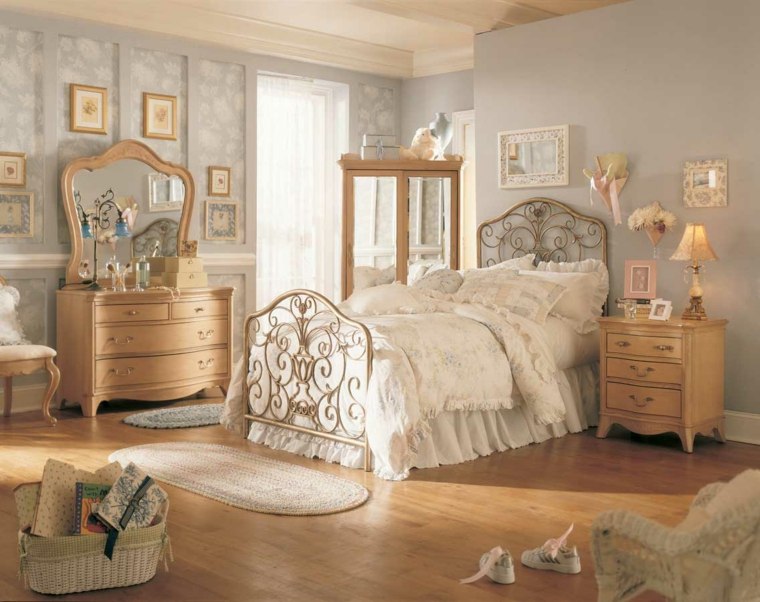 šiuolaikiškas suaugusiųjų miegamojo dekoravimo kokono tipo karališkasis stilius