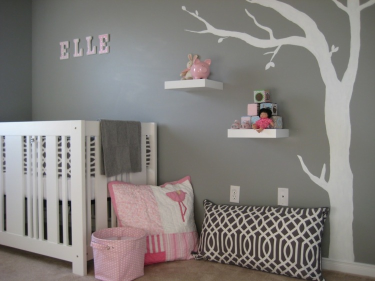 dekoracija sobe za djevojčicu sivo bijela