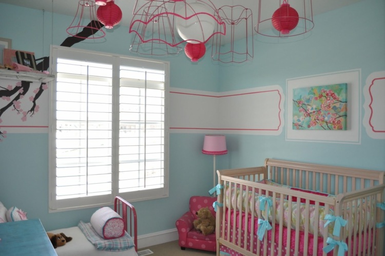 女の赤ちゃんの部屋の装飾ピンクブルー