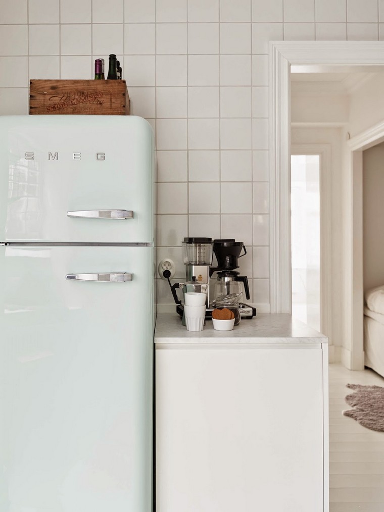 cucina vintage frigorifero interni idea arredare spazio retrò