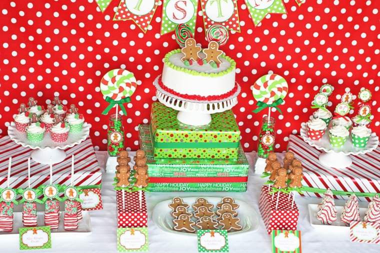 tavola dei regali delle piccole torte di natale deco neve