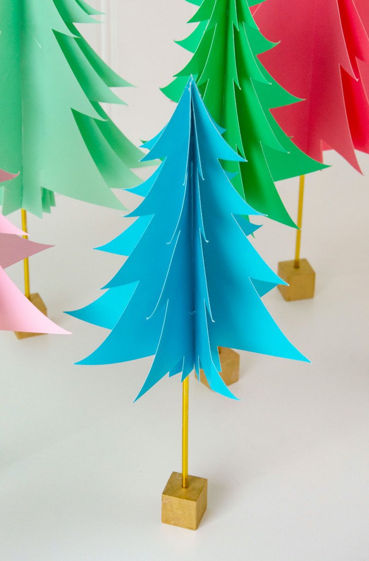 albero di carta blu