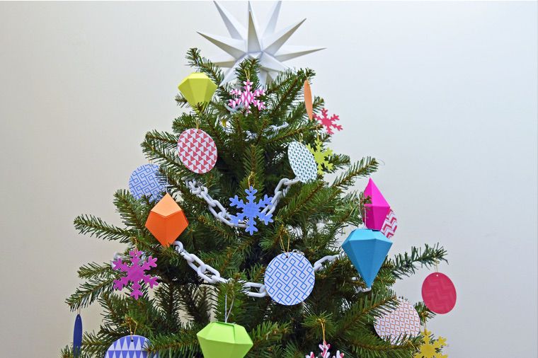 decorazione dell'albero di carta