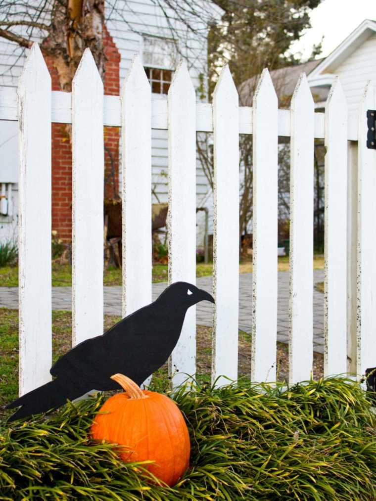 deco brico halloween jednostavna ideja gavran papir vrtna bundeva