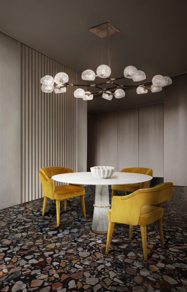 interni dal design moderno in giallo e grigio