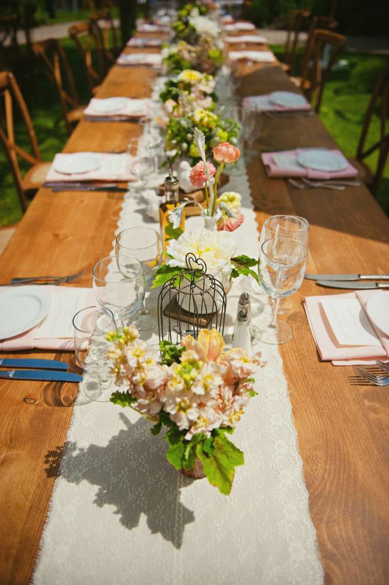 テーブルランナー自然装飾素朴な結婚式