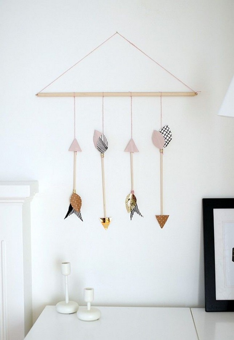 deco-bois-metal-pendant-wall-deco