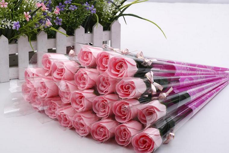 ukrasi-Valentinovo-jeftino-ponuda-ruža