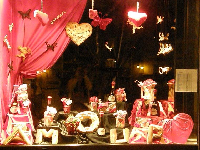 ukras-Valentinovo-jeftin-prozor