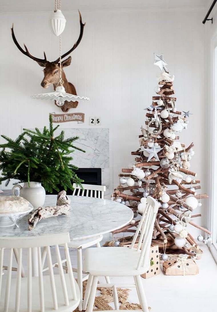alternativno-drvo-ukras-božićno drvce