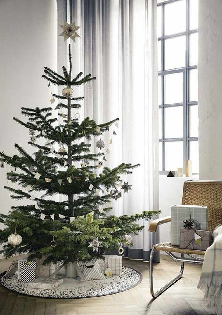 Natale-minimalista-decorazione-natalizia