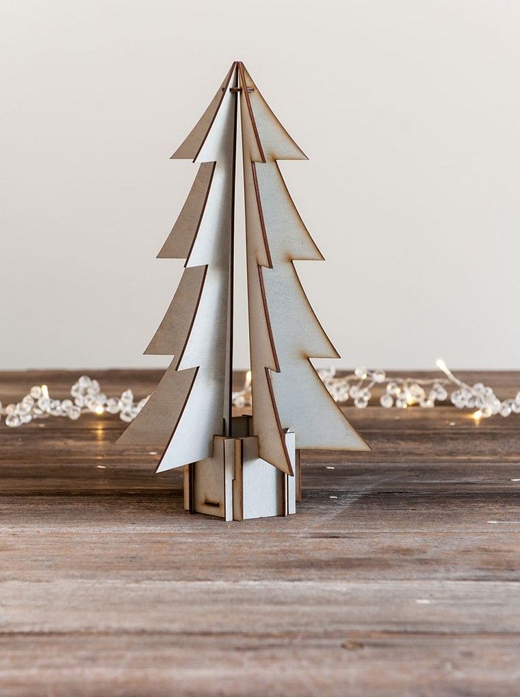 Decorazione dell'albero di Natale idea albero alternativo eco-friendly deco