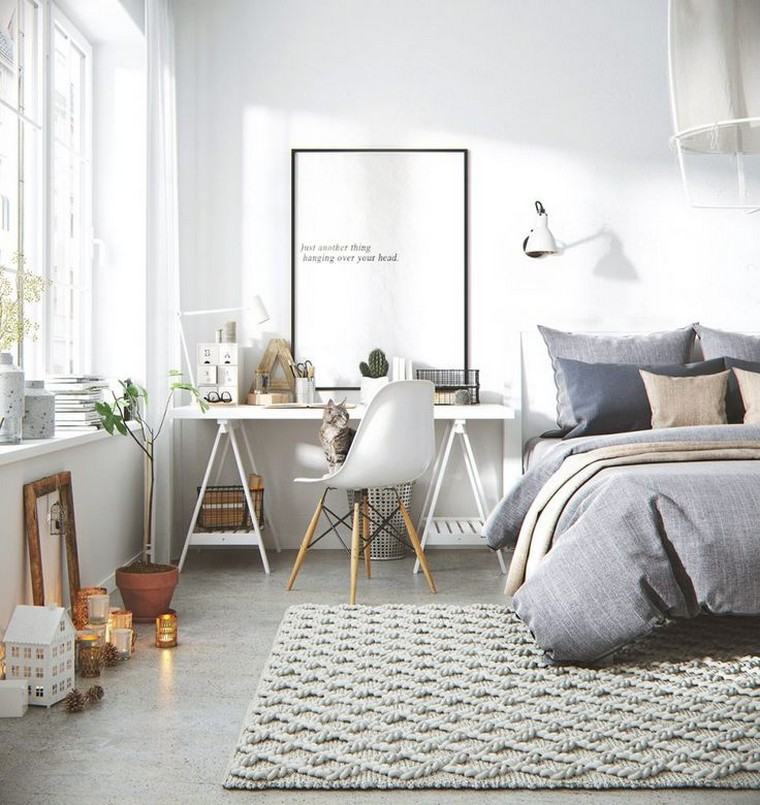 Skandinavski-spavaća soba-krevet-stol-tepih-pod