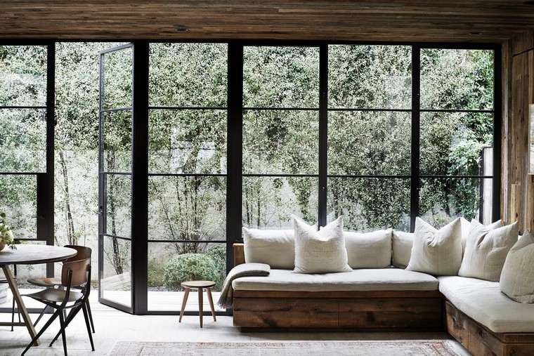 Design scandinavo del soggiorno del divano della decorazione interna
