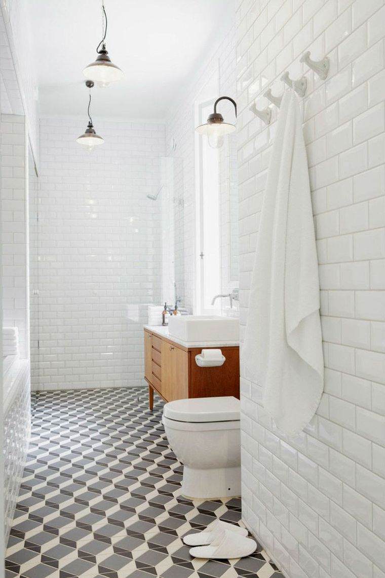 白-モダンなタイル張りのトレンディなトイレトイレの装飾