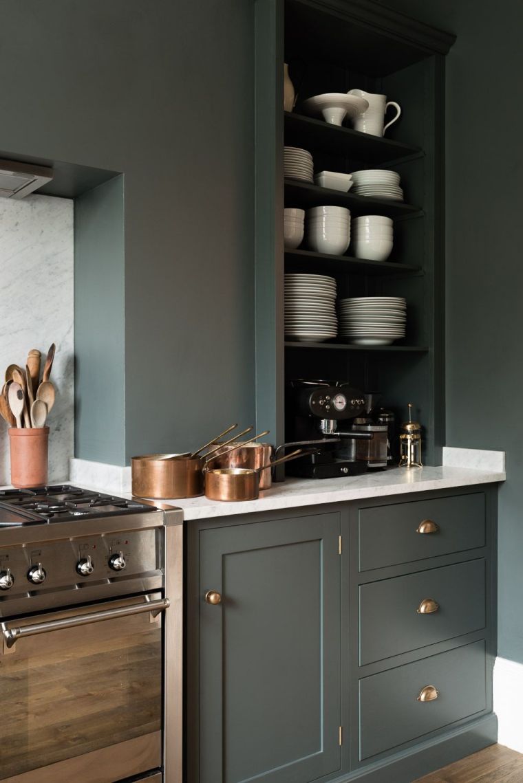 color-trend-2019-hunter-green-idea