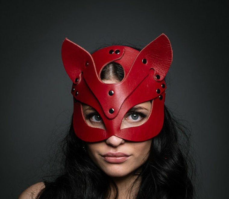 maschera donna halloween idea in pelle travestimento donna