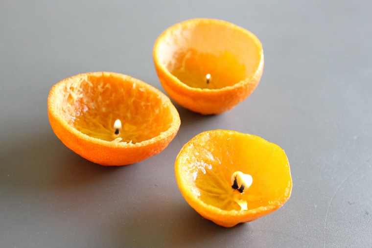 Božićni ukras svijeća DIY narančom napravite sami
