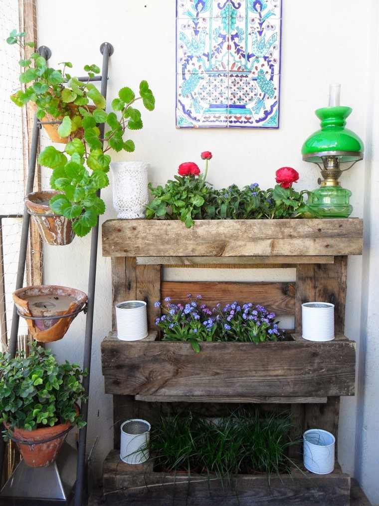 diy-jardiniere-en-raklap-ötletek-deco-erkély-fa-növények