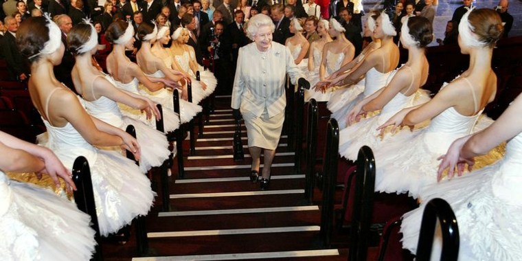 2004年英国王室のファッション衣装