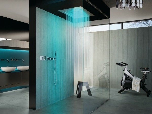 Talijanska kupaonska tuš kabina s LED svjetlima u boji