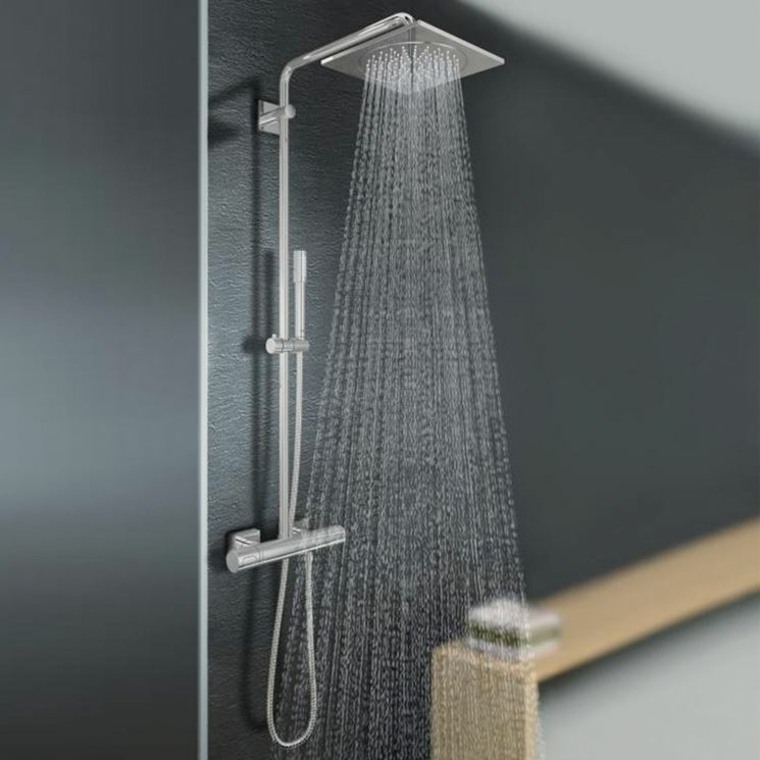 modernus itališkas dušo maišytuvo interjero dizainas