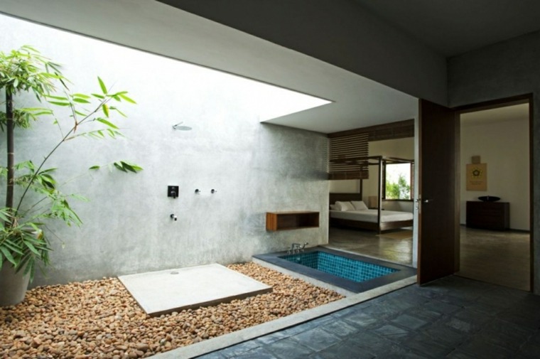 šiuolaikiško stiliaus dušai Itališkas vonios kambarys