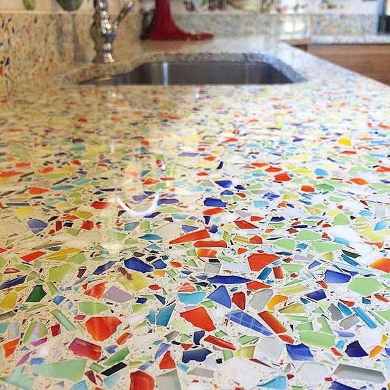 piano di lavoro della cucina in terrazzo