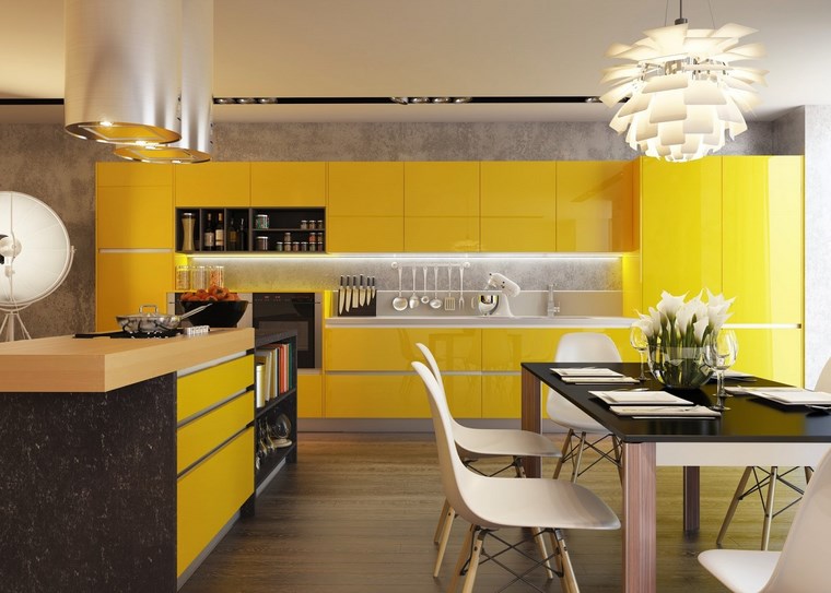 piano cucina in giallo