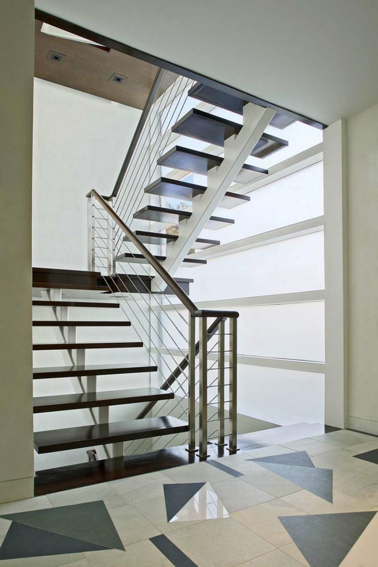 modern belsőépítészeti fa lépcső