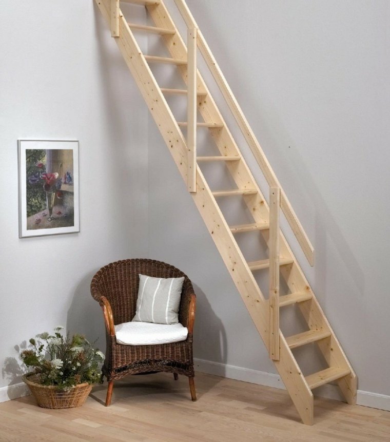 egyszerű fa lépcső