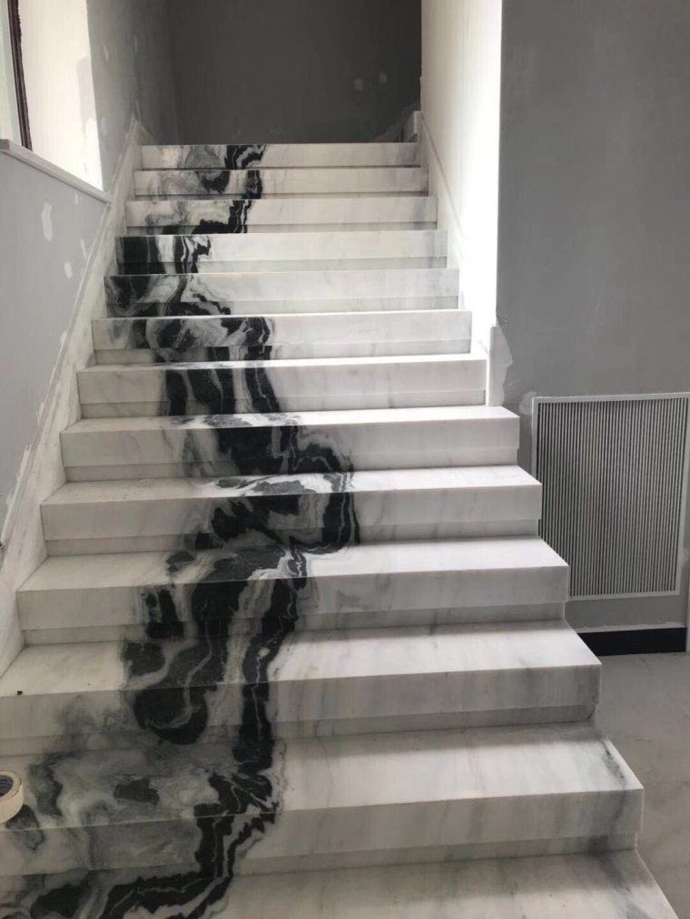 marmuriniai laiptai