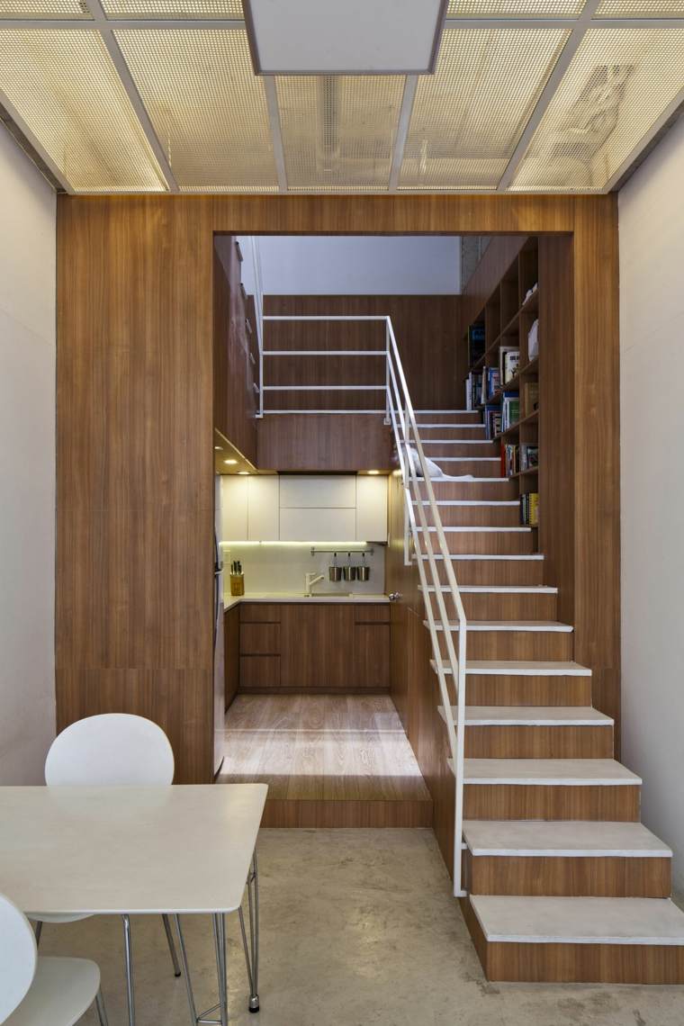 modern belső lépcső fa