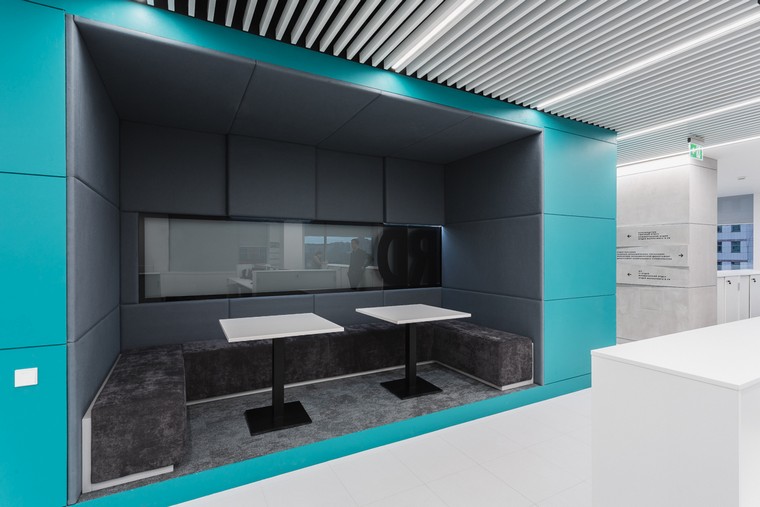 ufficio-controsoffitto-design-contemporaneo-interni