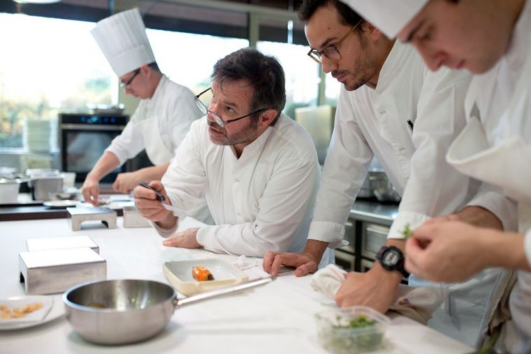 chef-table-france-michel-troisgros