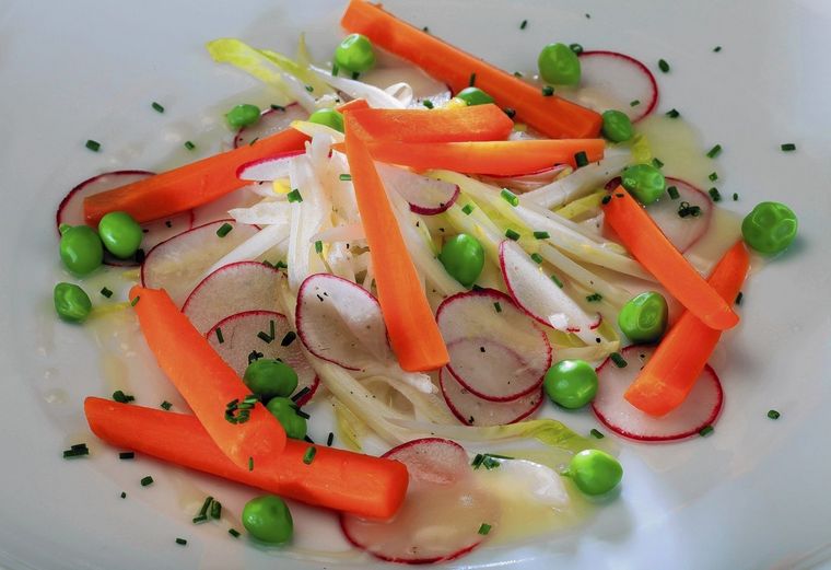 alain-passard-salad-simple-exquisite-sauce