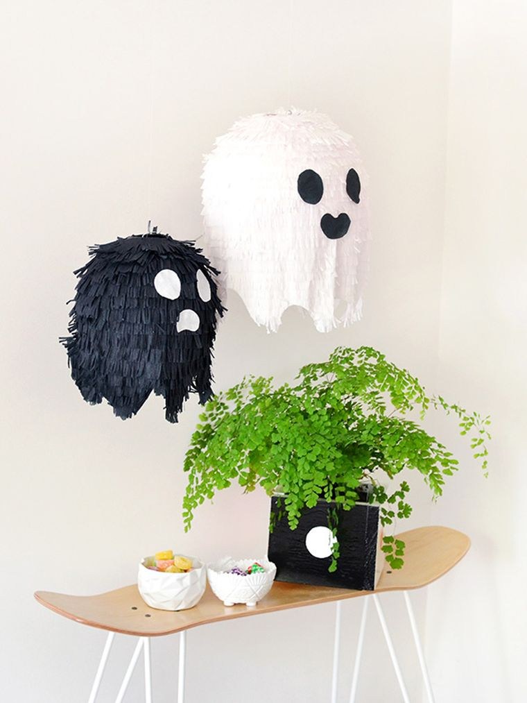 halloween-spettrale-decorazione-fantasma-pinata