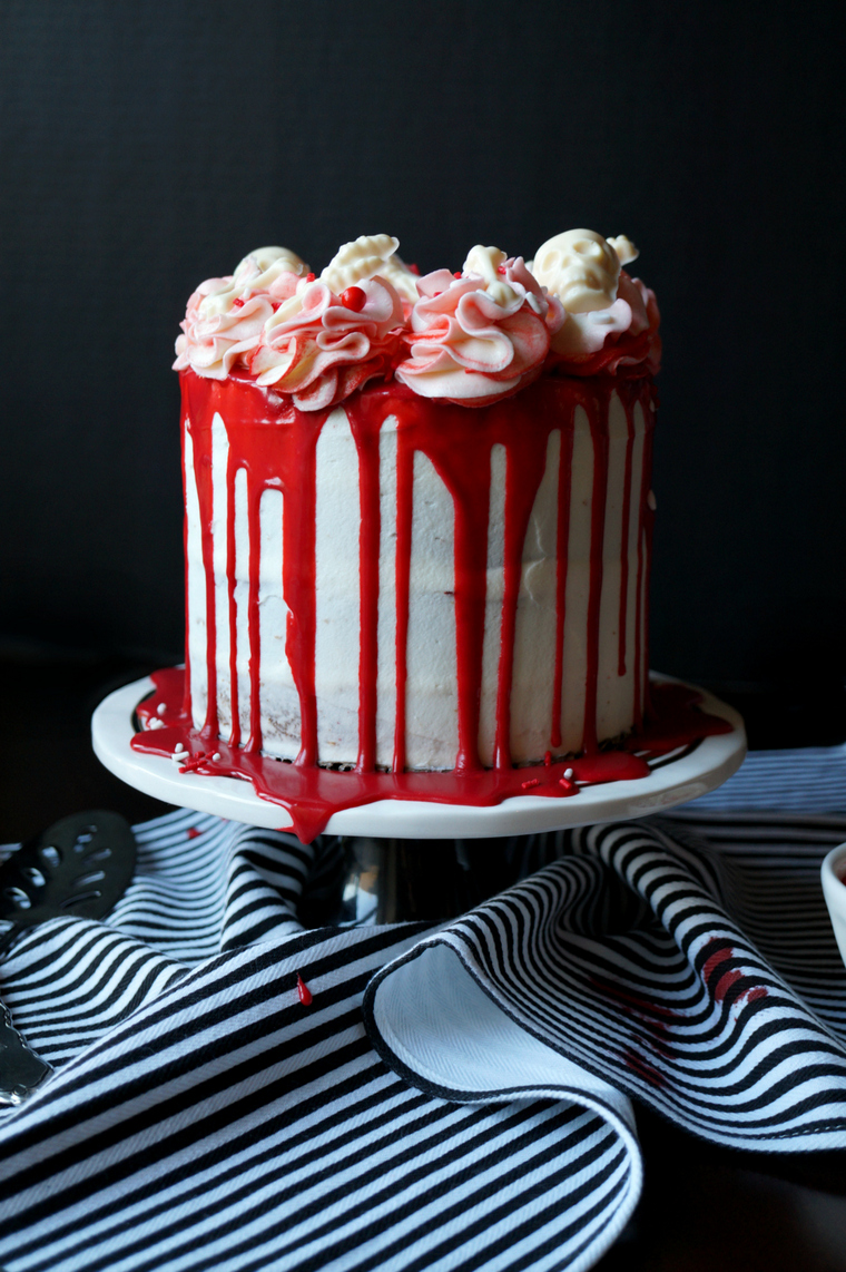 torta della festa di halloween del sangue