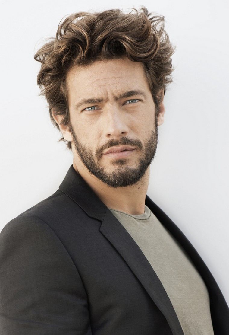 uomo barba look stile idea taglio di capelli