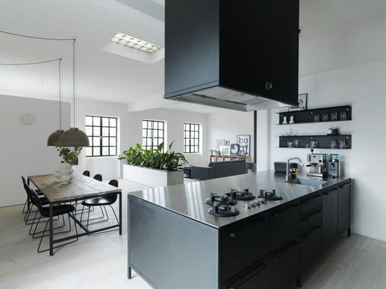 黒のキッチンモダンな家具デザイン