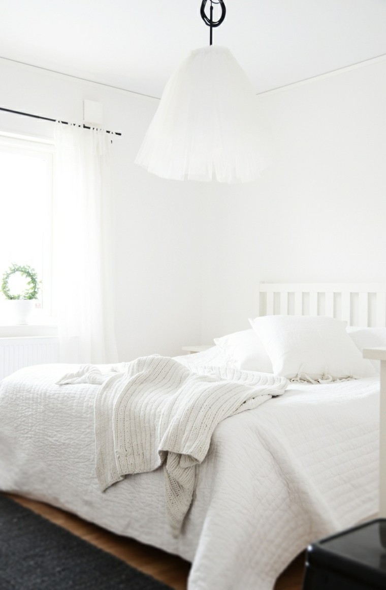 Skandinaviško stiliaus miegamojo baldai