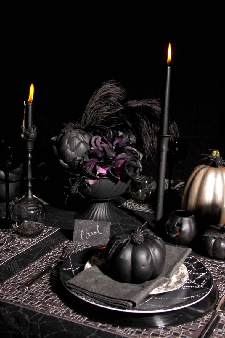 Helovino juodo stalo dekoras