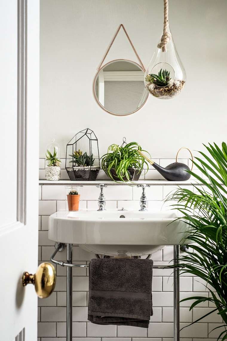 kupaonica deco biljni lonac ogledalo ideja dizajn interijera deco priroda