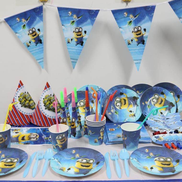 theme-minions-disney-table